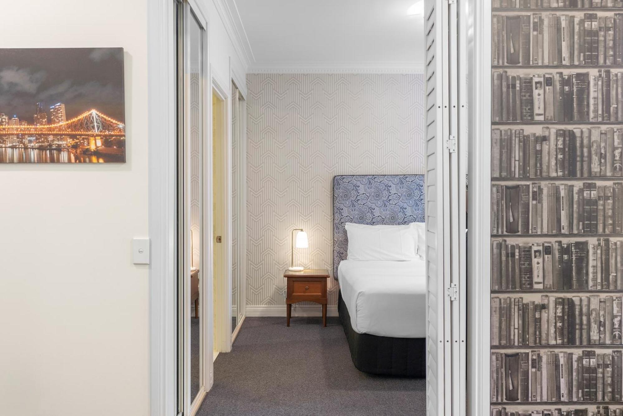 Rothbury Hotel Brisbane Exterior photo
